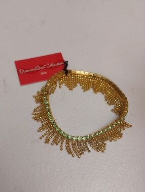 Diamond Star Collection Diva Gold Fringe Green Rhinestone Stretch Bracelet
